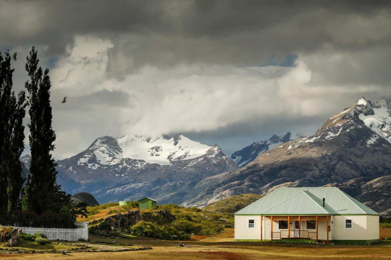 Estancia Cristina Lodge - El Calafate エクステリア 写真