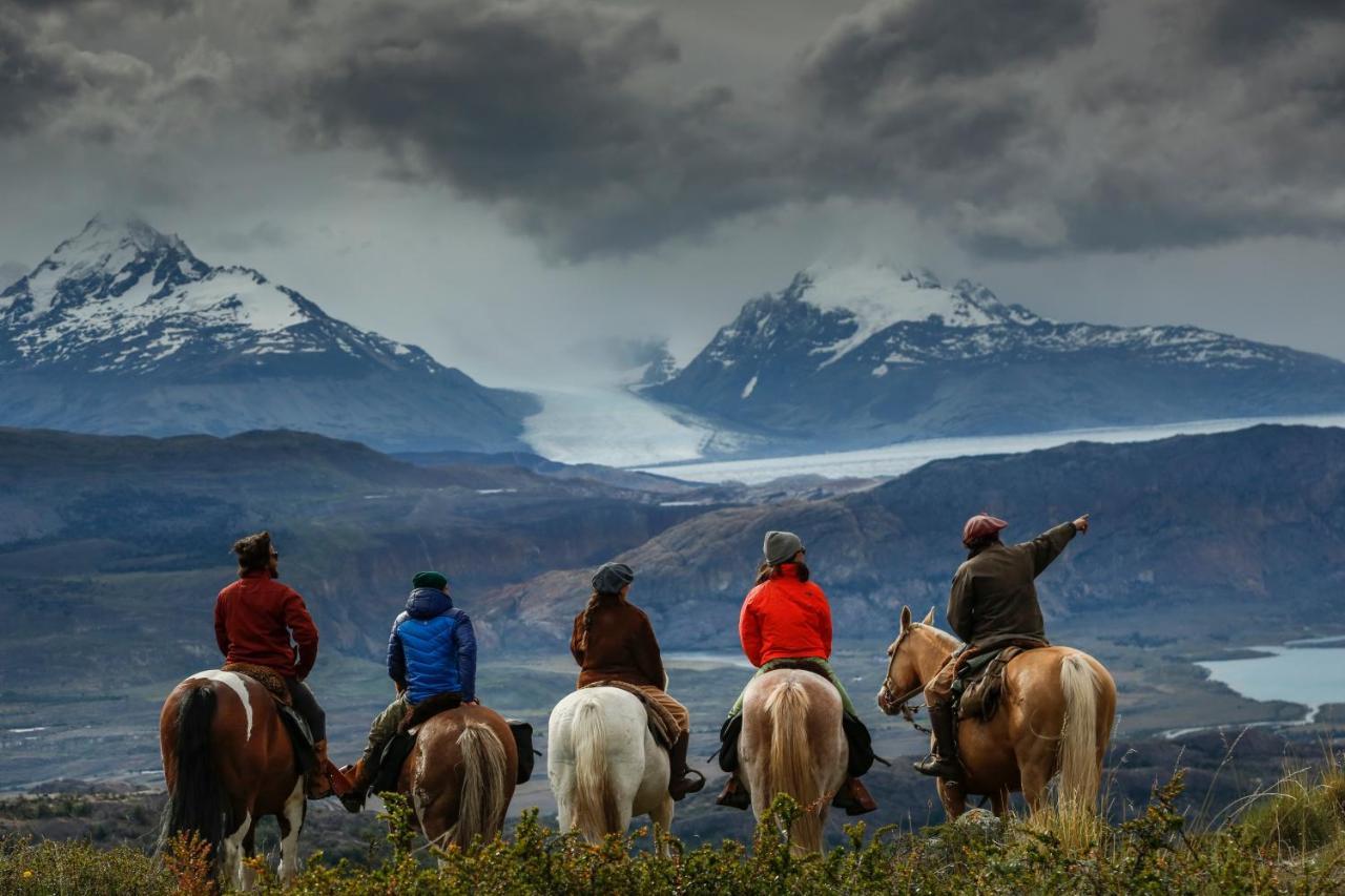 Estancia Cristina Lodge - El Calafate エクステリア 写真
