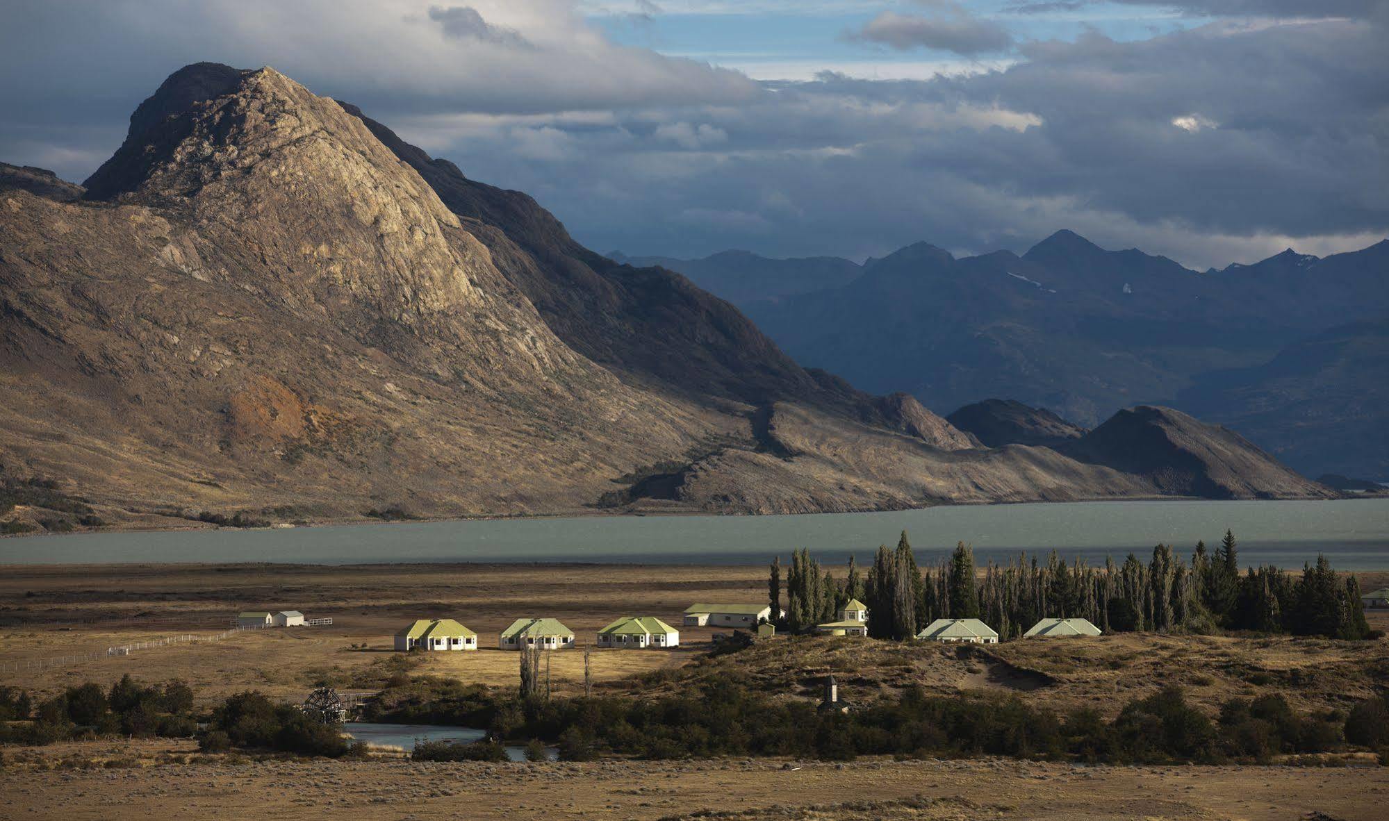 Estancia Cristina Lodge - El Calafate エクステリア 写真